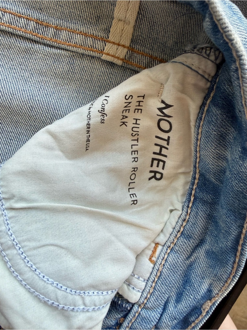 Mother Hustler Roller Sneak Light Blue Wide-Leg Jeans - Women. Barely worn. - Picture 9 of 12